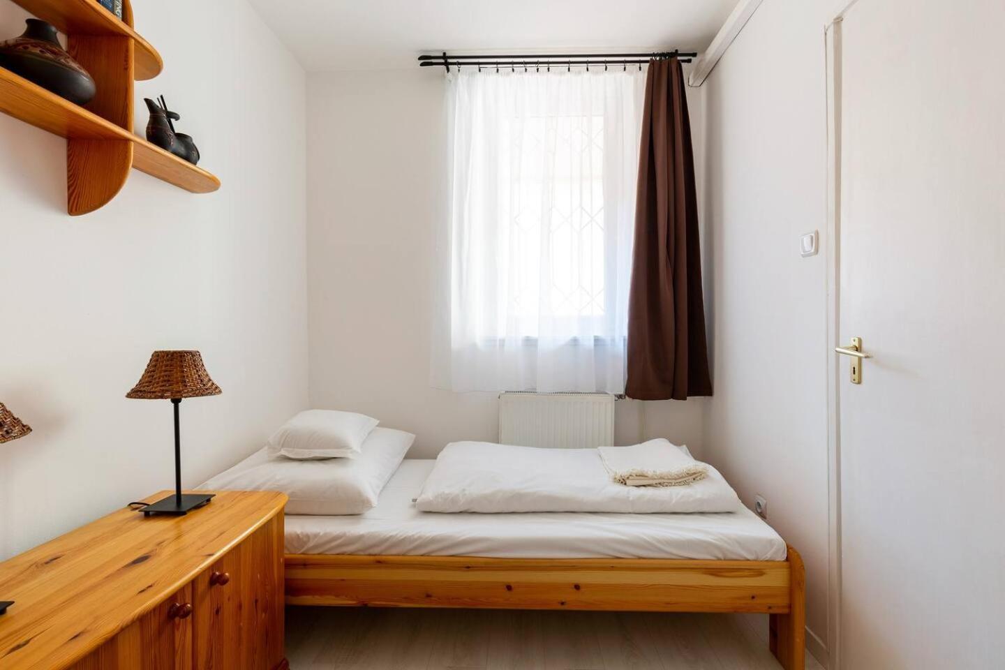 Flat White Apartment Budapest Luaran gambar
