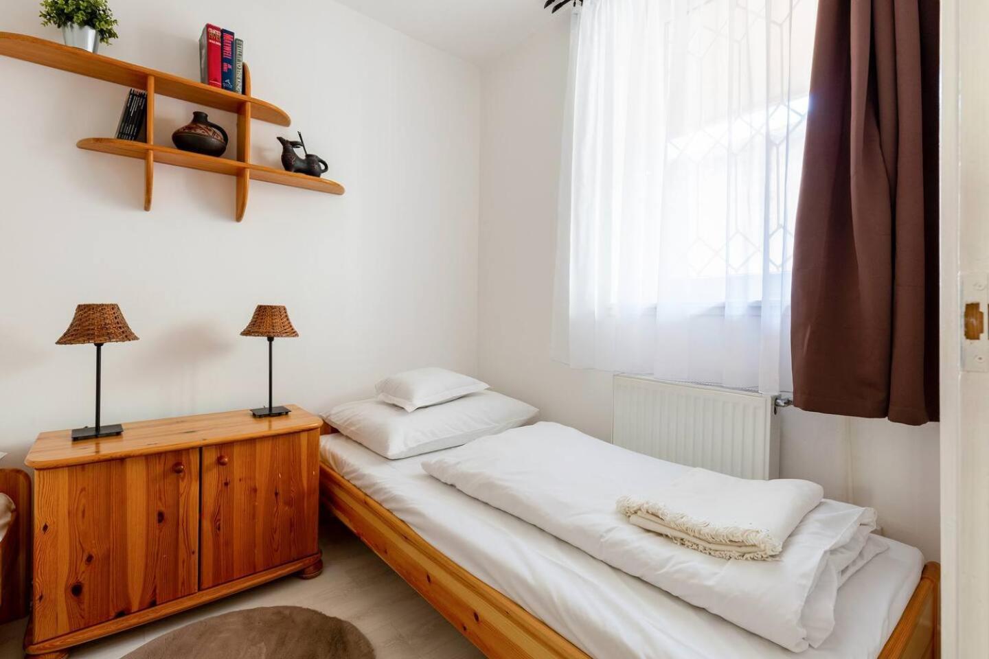 Flat White Apartment Budapest Luaran gambar